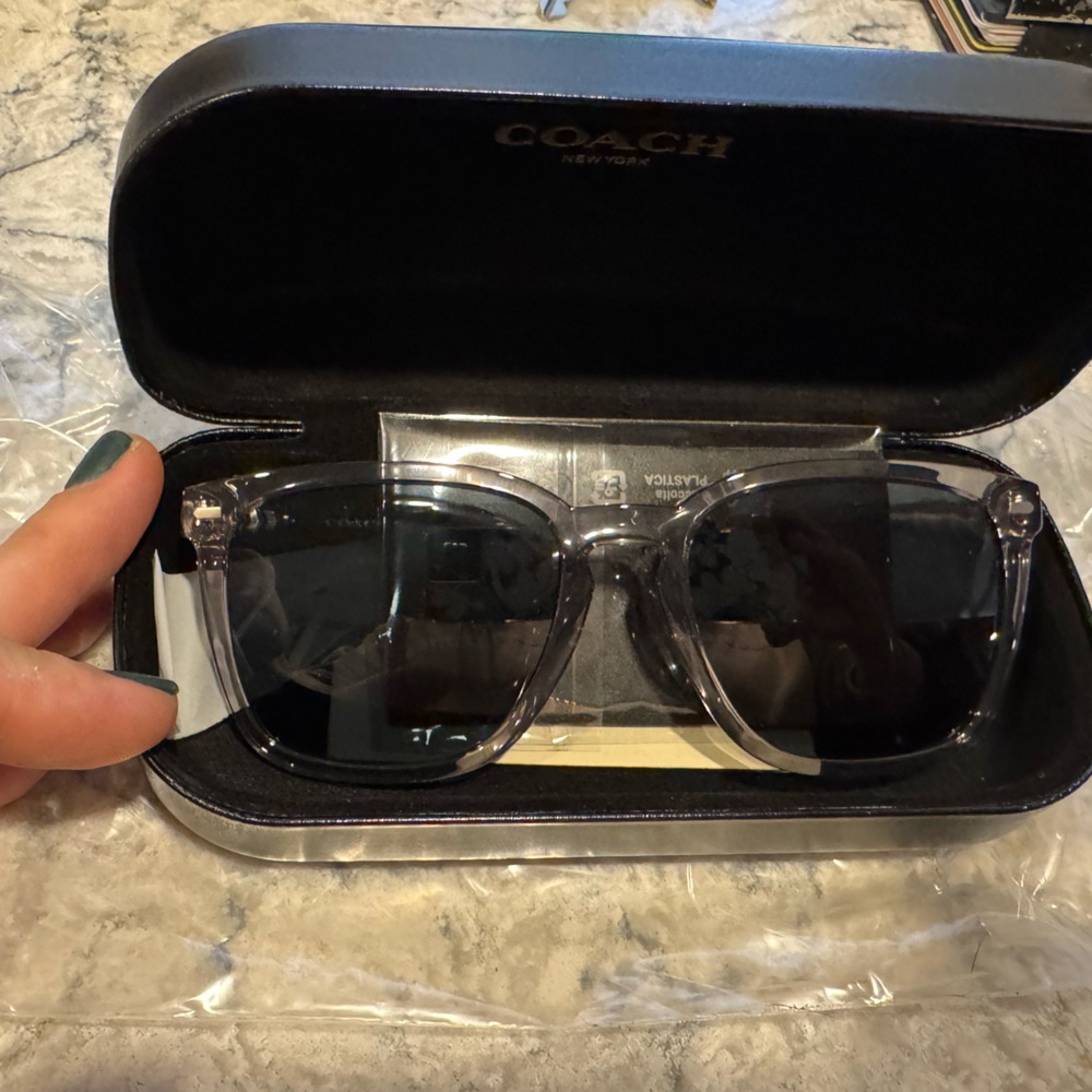 Coach sunglasses Transparent Grey Dark Blue Solid